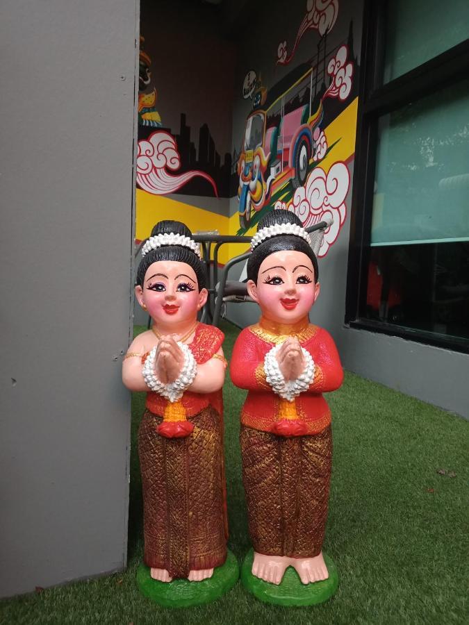 Badu Sukhumvit Dormitory Bangkok Esterno foto